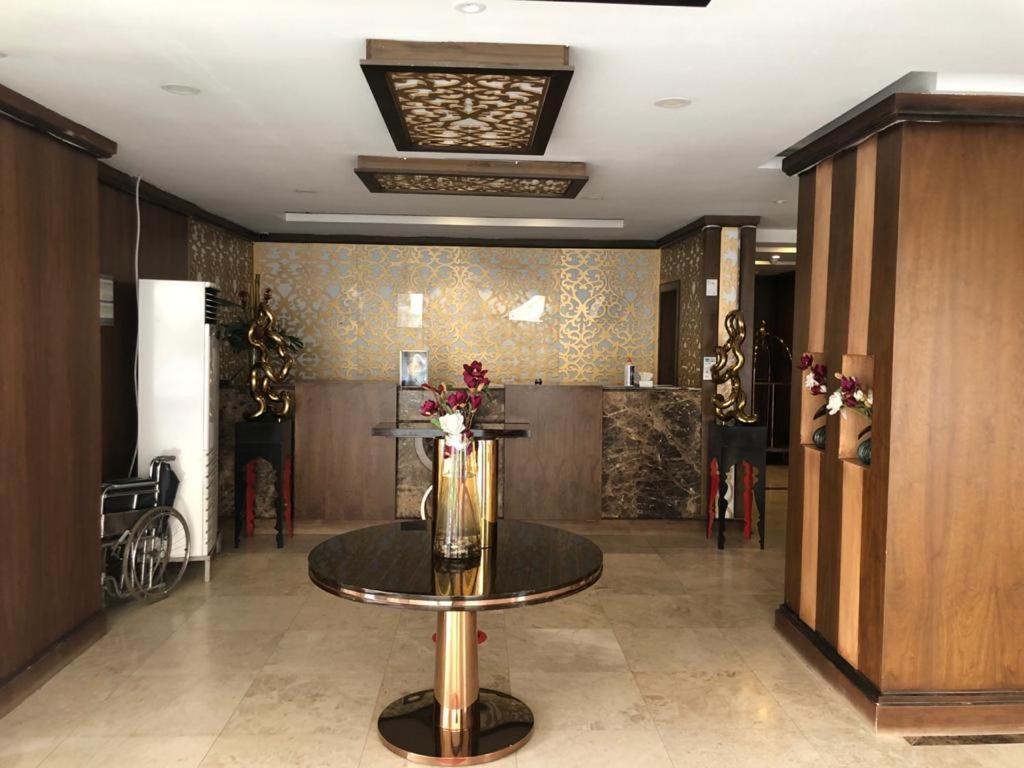 Stars Home Suites Hotel - Al Hamra Джидда Екстер'єр фото