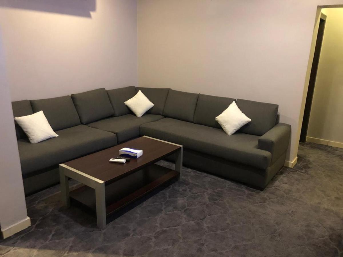 Stars Home Suites Hotel - Al Hamra Джидда Екстер'єр фото