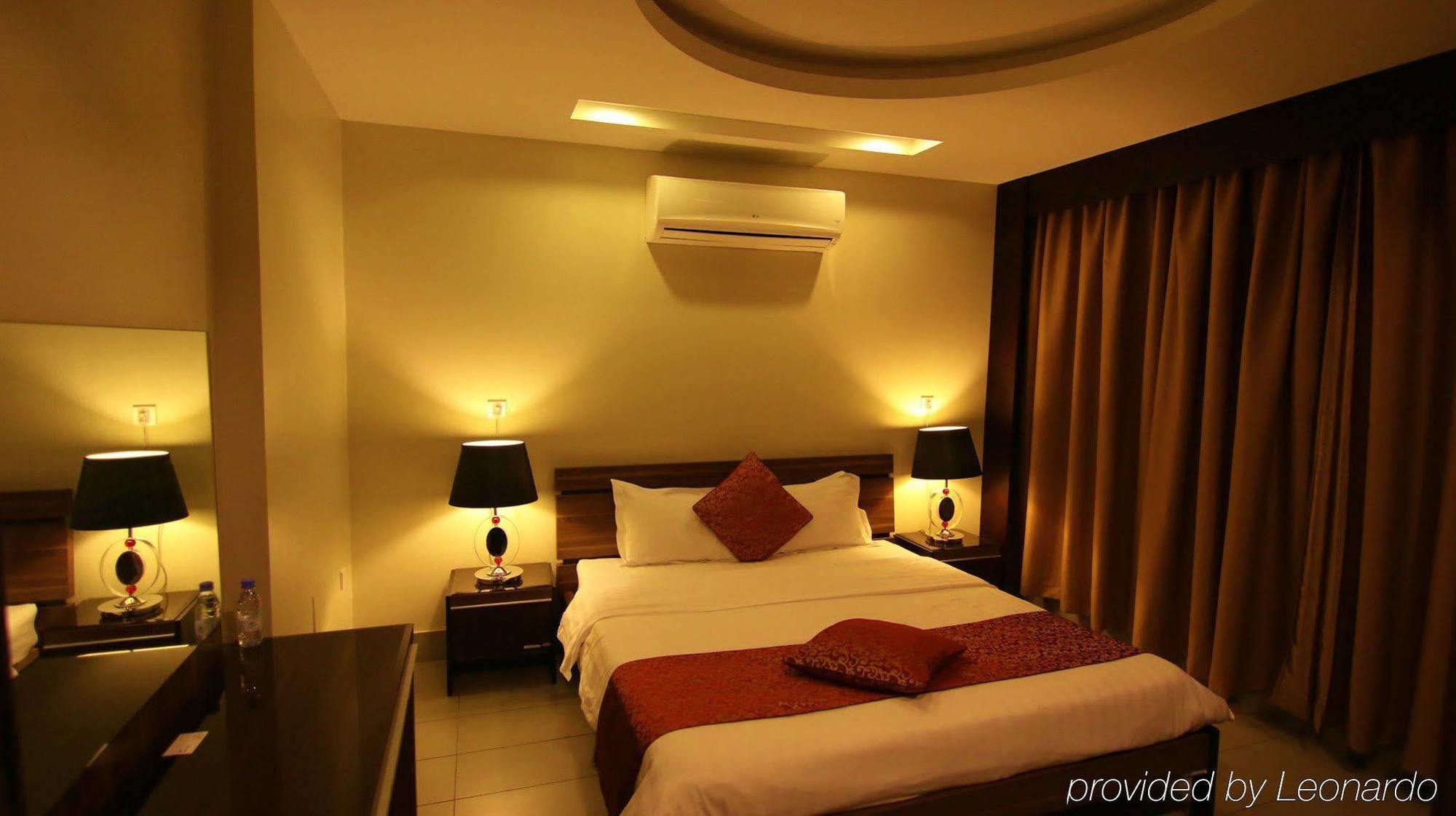 Stars Home Suites Hotel - Al Hamra Джидда Екстер'єр фото