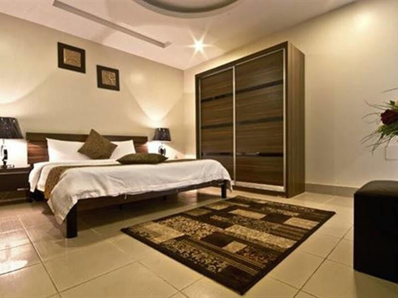 Stars Home Suites Hotel - Al Hamra Джидда Екстер'єр фото
